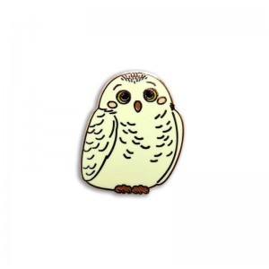 Needle Minder Snowy Owl -...