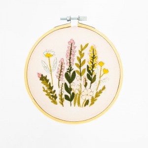 Embroidery kit Poetry of...