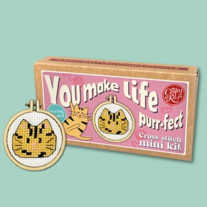 Cross stitch kit Matchbox -...