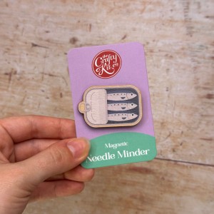 Wooden Needle Minder -...