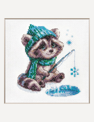 Cross stitch kit Curious Raccoon - Aine