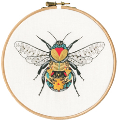 Embroidery kit Ally Gore - Bee - Bothy Threads