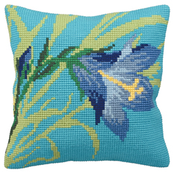 Cushion cross stitch kit Lys Sauvage - Collection d'Art