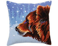 Cushion cross stitch kit Winter animals - Collection d'Art