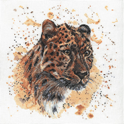 Cross stitch kit Layla the Leopard - Bree Merryn