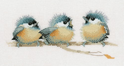 Cross stitch kit Sitting Pretty - Heritage Crafts