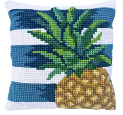 Cushion cross stitch kit Pine Lime - Needleart World