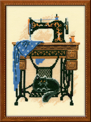 Cross Stitch Kit The Sewing Machine - RIOLIS