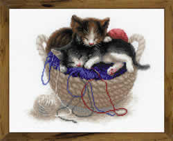 Borduurpakket Kittens in a Basket - RIOLIS