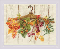 Cross stitch kit Gifts of Autumn - RIOLIS