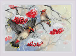 Cross stitch kit Winter Whispers - RIOLIS