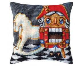 Cushion cross stitch kit A Very Old Story - Collection d'Art