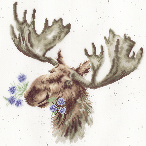 Cross stitch kit Hannah Dale - It Moose Be Love - Bothy Threads